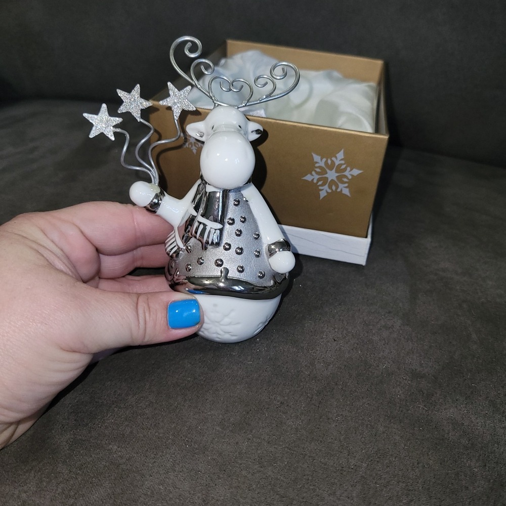 Pier 1 Porcelain Moose Collectible Figurine Winter Christmas Silver White EUC